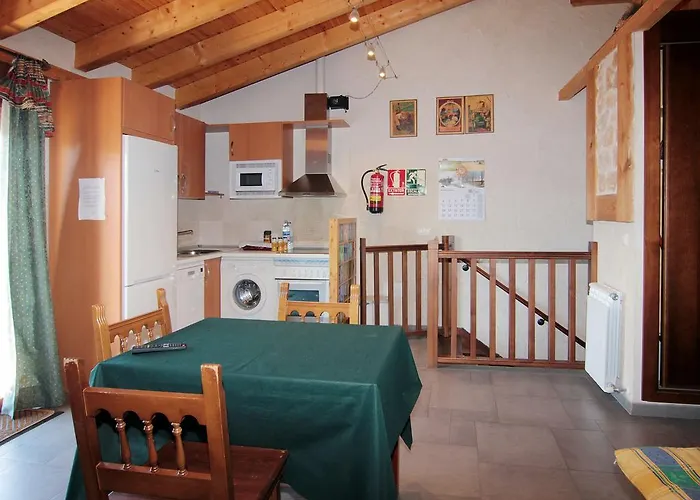 Turisticos Abuelos * Montemayor de Pililla